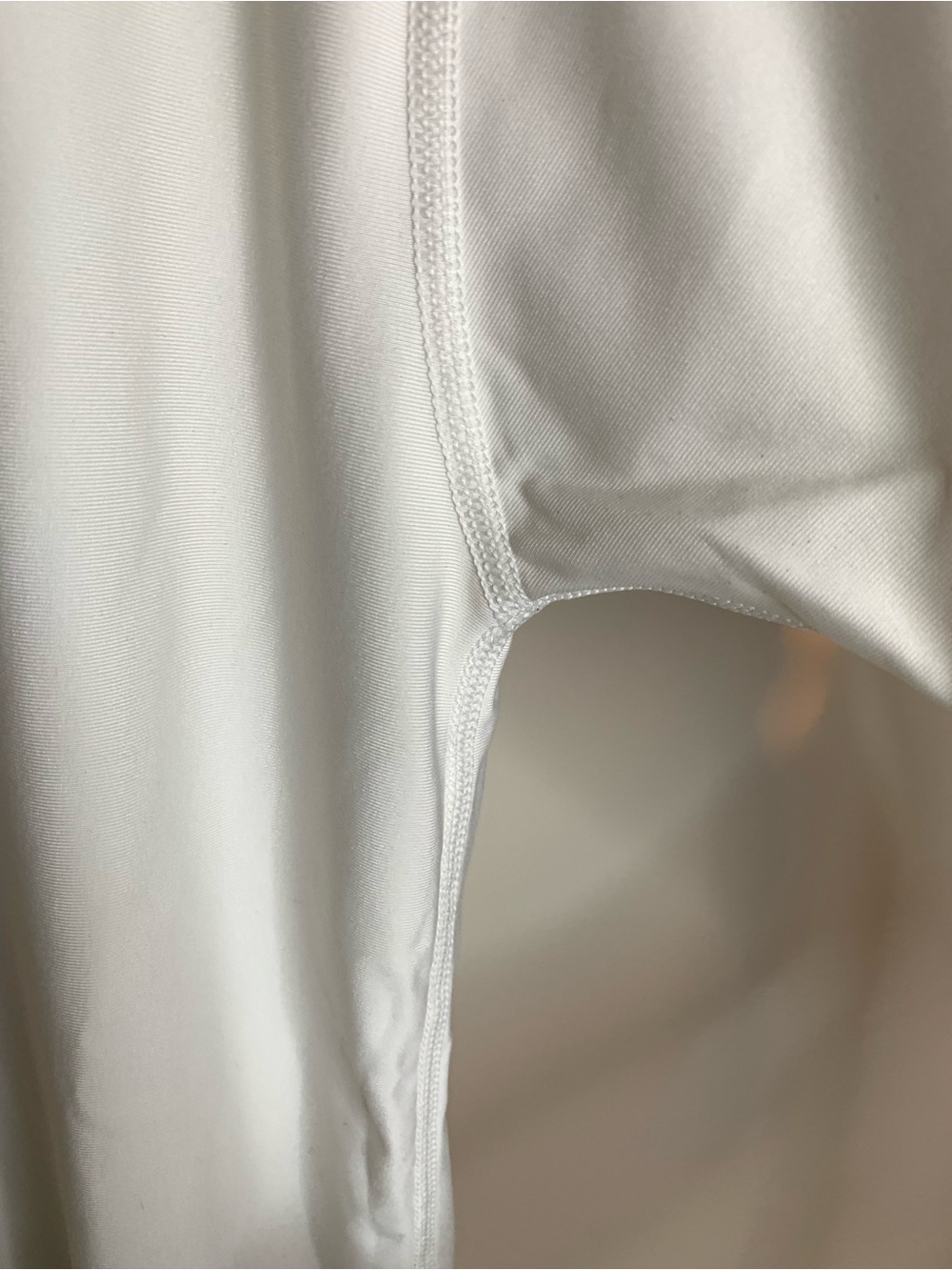 Billabong UPF 50+ Performance Shirt Rash Guard - Picture 8 of 13